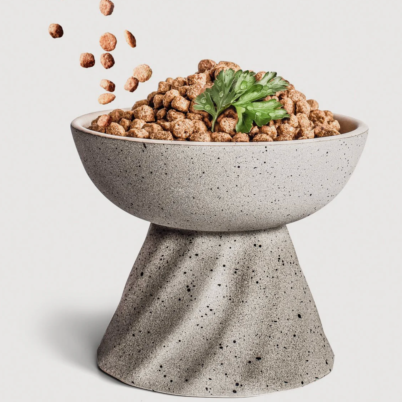 Feeding & Bowls