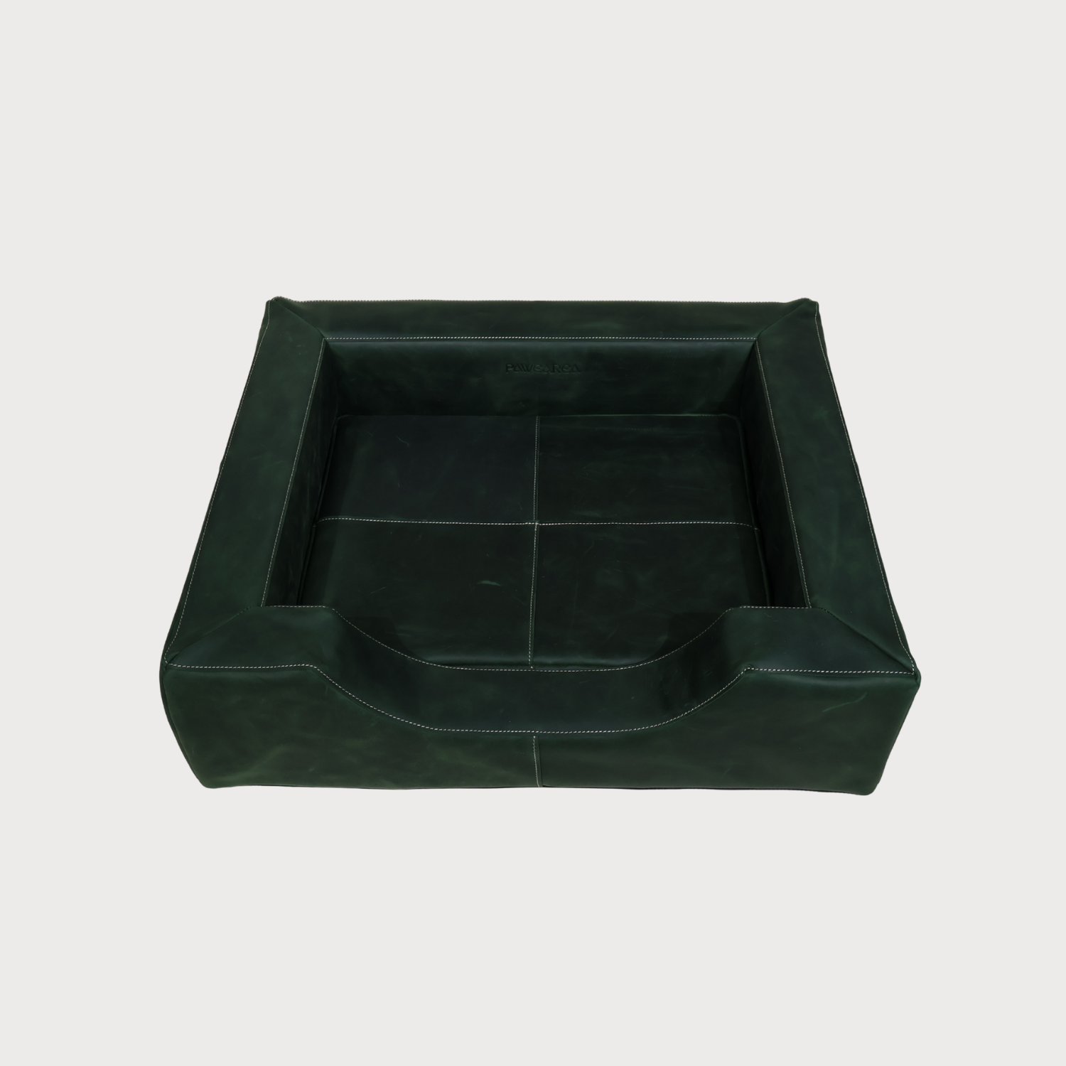 PAWEAREA™ HERITAGE Leather Dog Bed