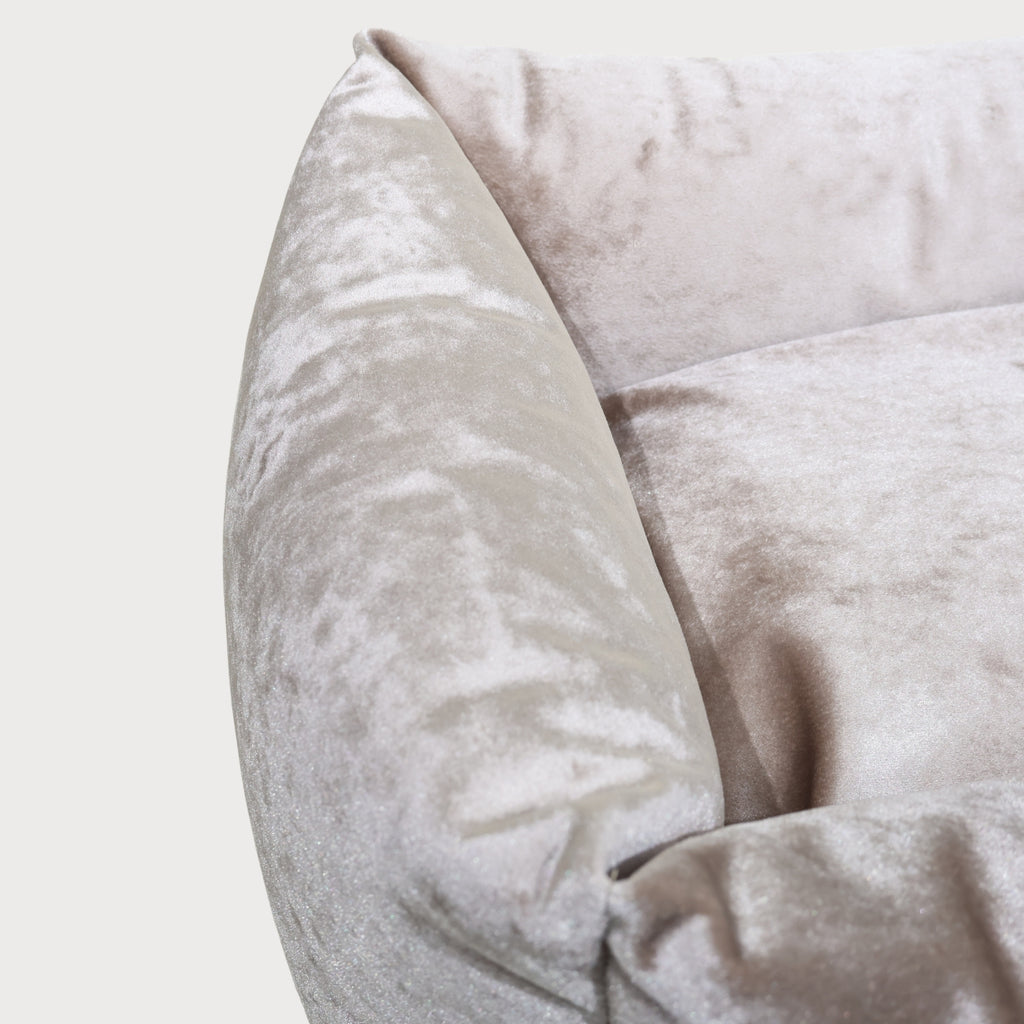 PAWEAREA™ SAPPHIRE Luxury Dog Bed