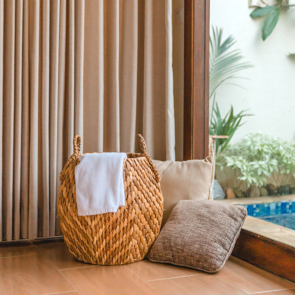 Wäschekorb WAYAG aus Wasserhyazinthe – Handgefertigter Premium Aufbewahrungskorb | Dekor & Interior
