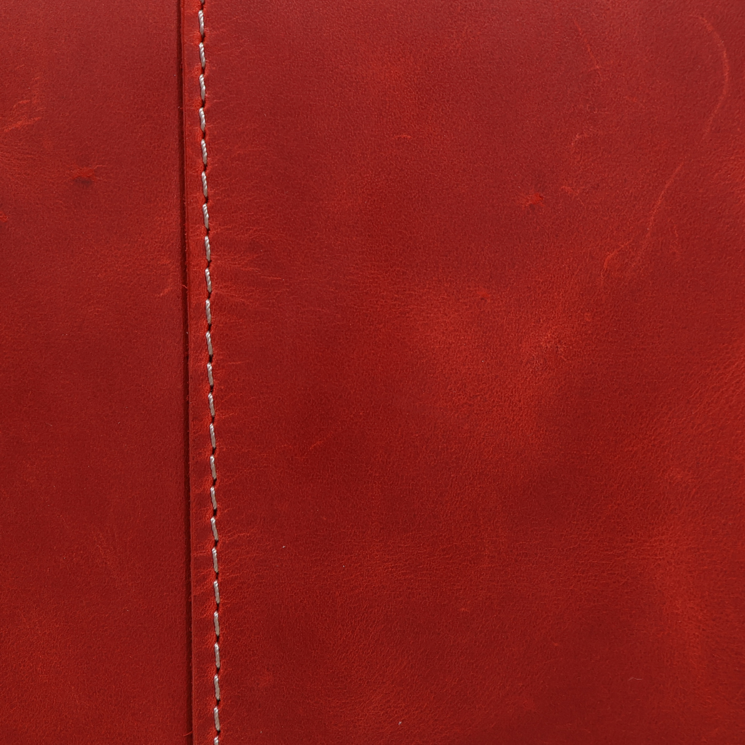 PAWEAREA™ HERITAGE Leather Dog Bed