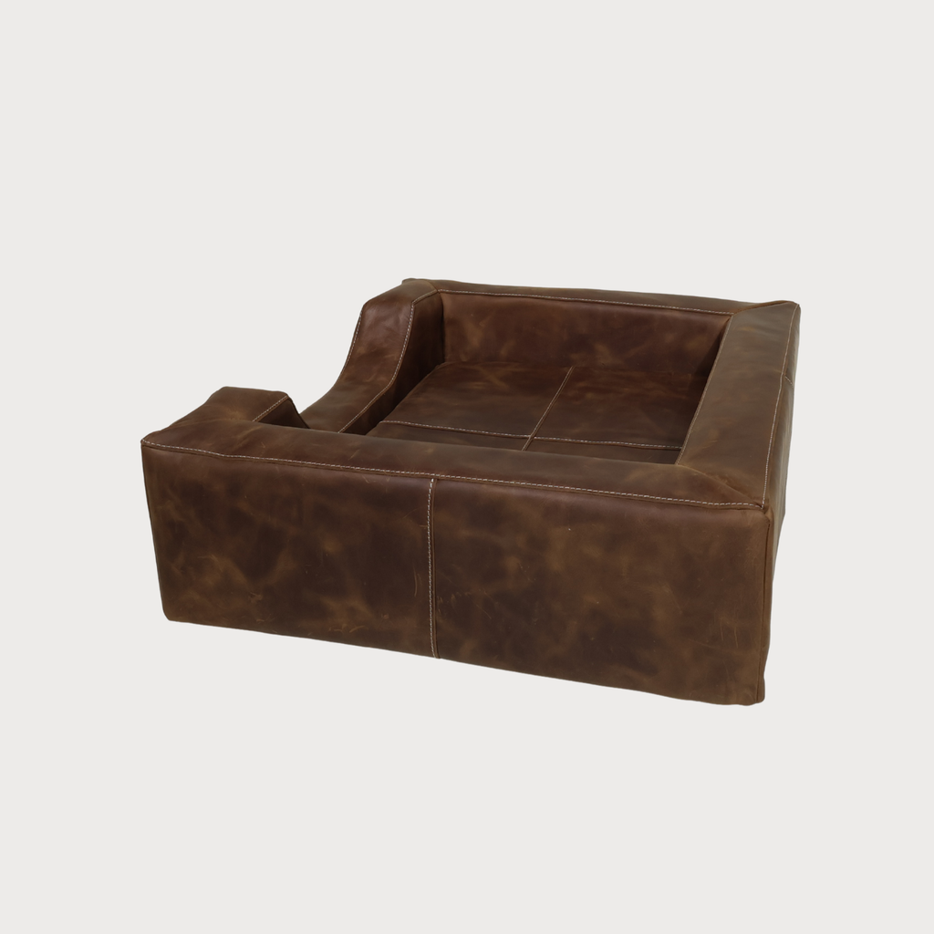 PAWEAREA™ HERITAGE Leather Dog Bed