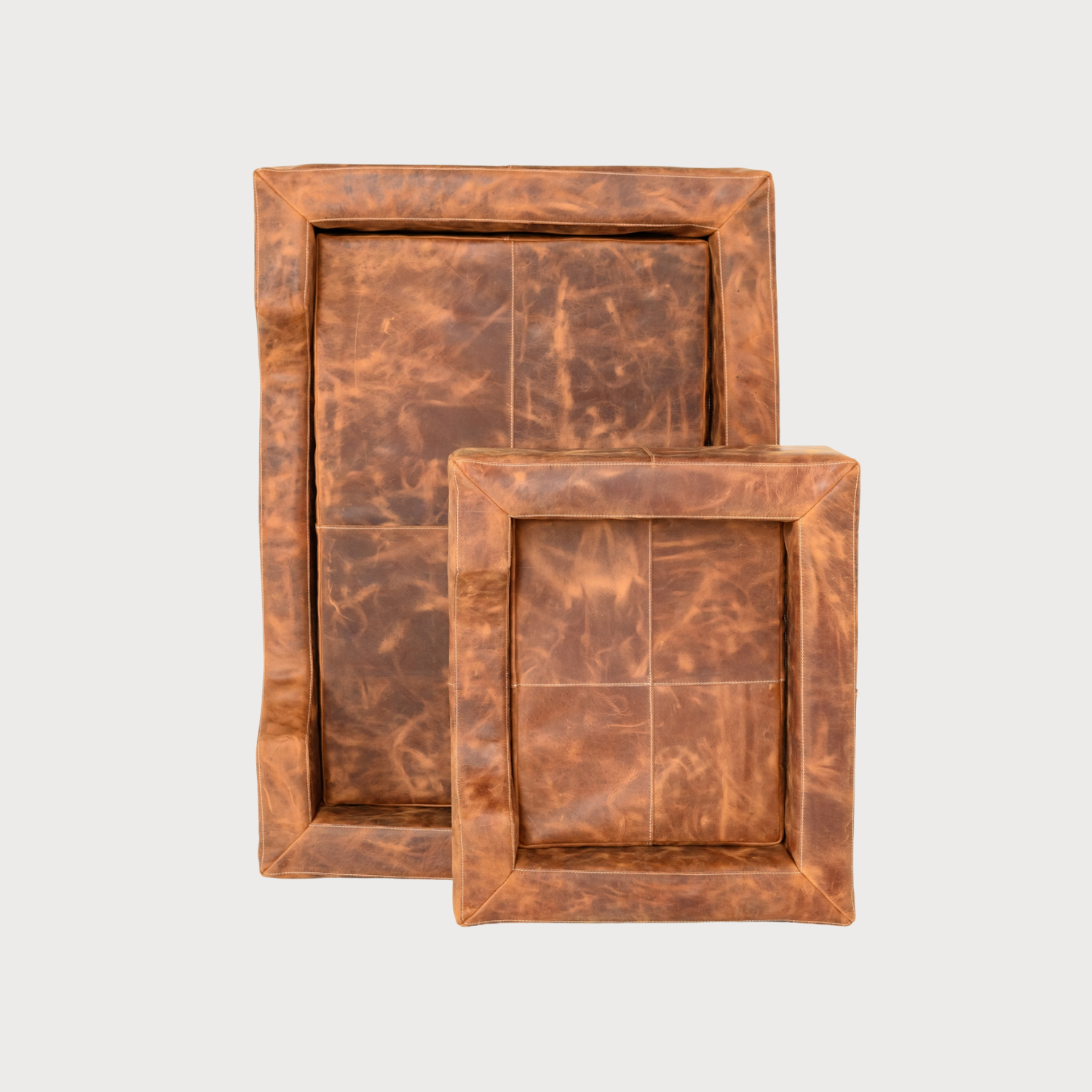 PAWEAREA™ HERITAGE Leather Dog Bed