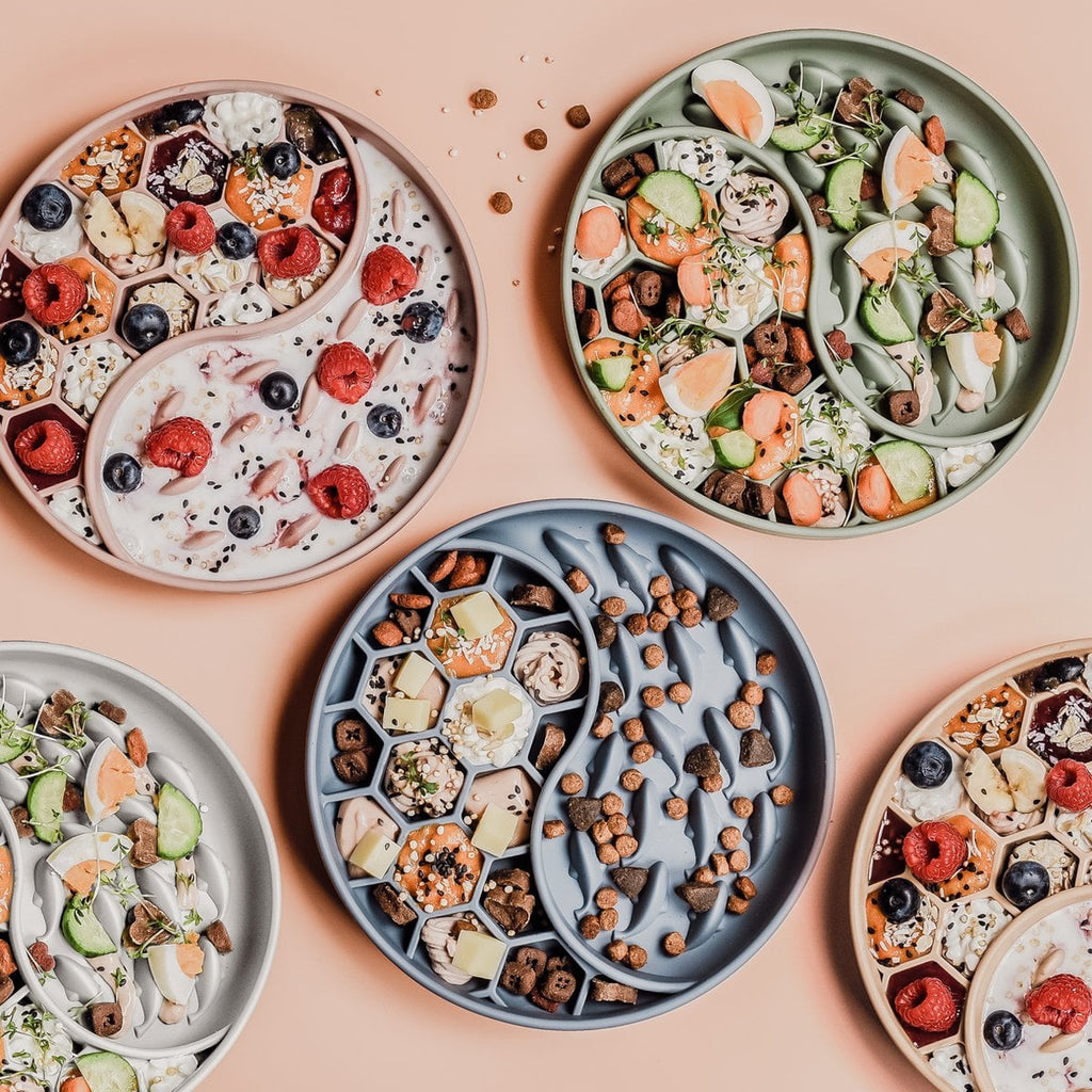 Anti-sling bowl for dogs and cats