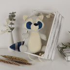 Peluche de perro con chirriador – Mapache